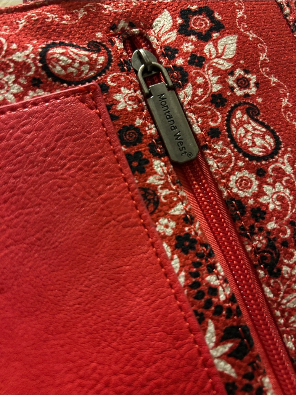 Montana West Red Paisley-Print Tote Bag for Women - Picture 3 of 11